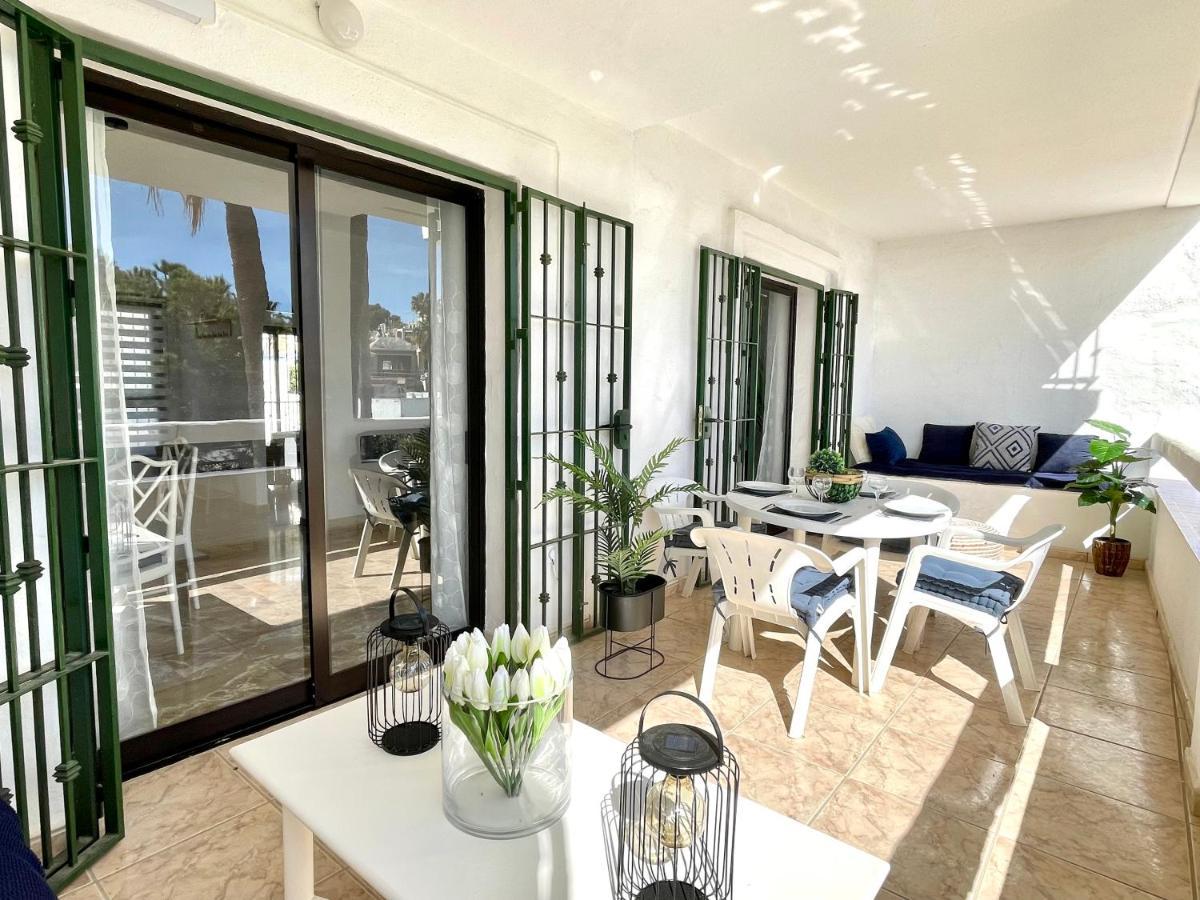 Riviera By The Beach 2 Bedroom Apartment Sitio de Calahonda ภายนอก รูปภาพ
