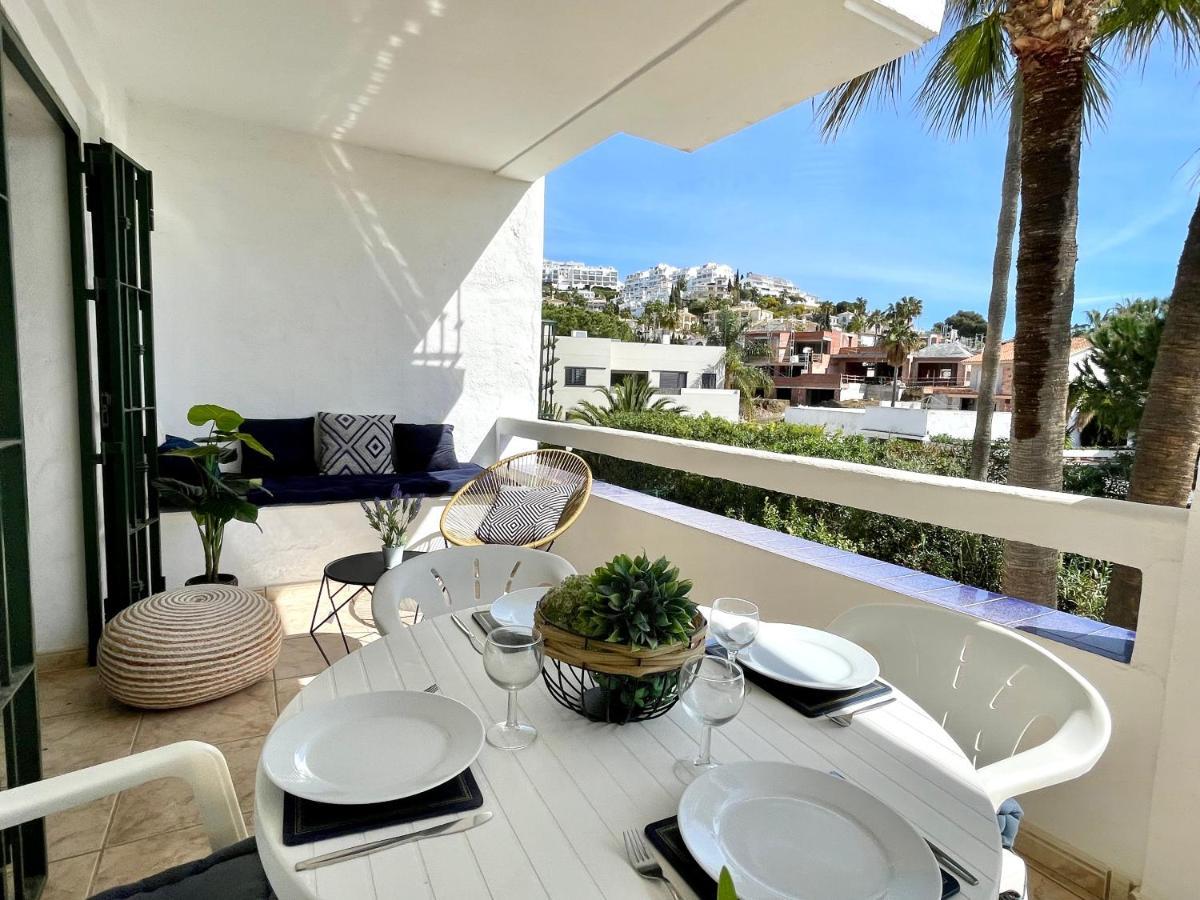 Riviera By The Beach 2 Bedroom Apartment Sitio de Calahonda ภายนอก รูปภาพ