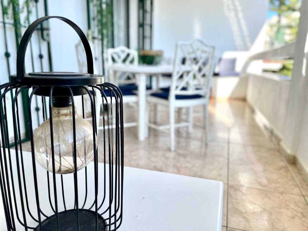 Riviera By The Beach 2 Bedroom Apartment Sitio de Calahonda ภายนอก รูปภาพ